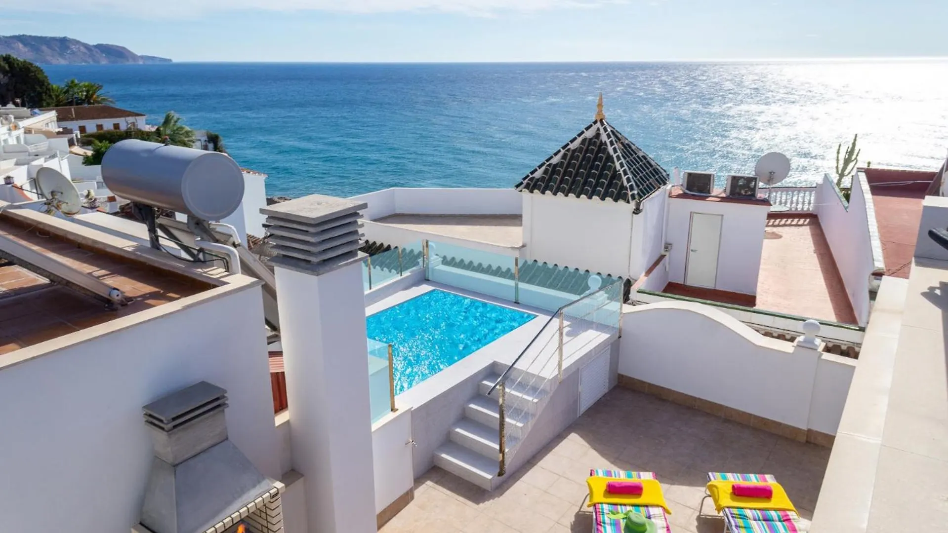 Villa Carabeo By Villa Plus Nerja