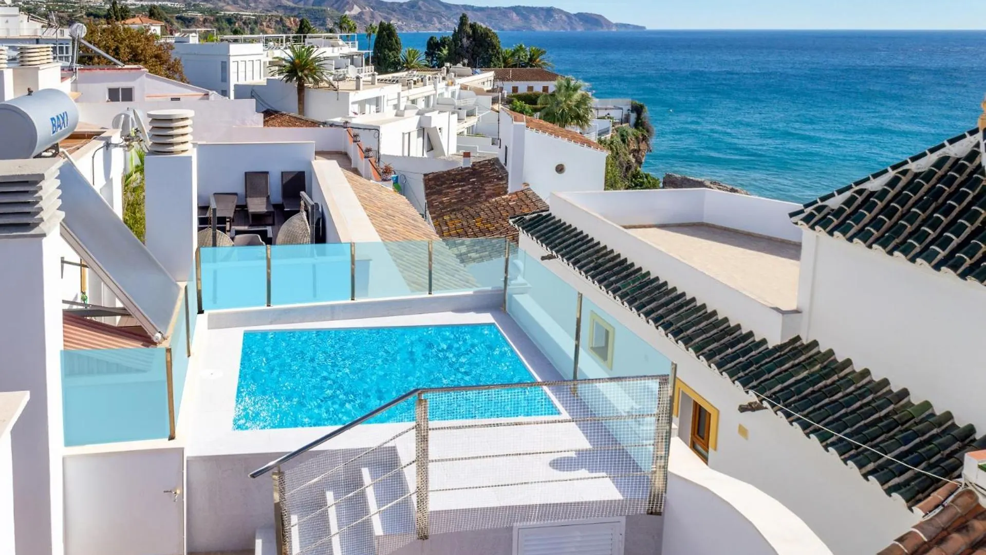 Villa Carabeo By Villa Plus Nerja Spain